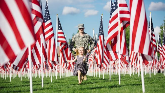 Holidays Were Facebook Instagram Hot Topics For May Memorial Day 