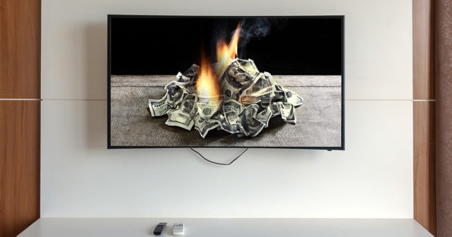 ads-streaming-tv-off-waste-2022